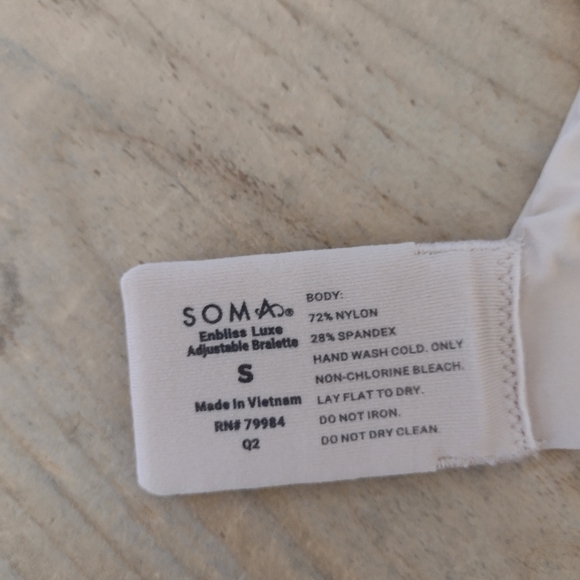 SOMA Nude Wireless Endless Luxe Adjustable Bralette Size S - Picture 7 of 11